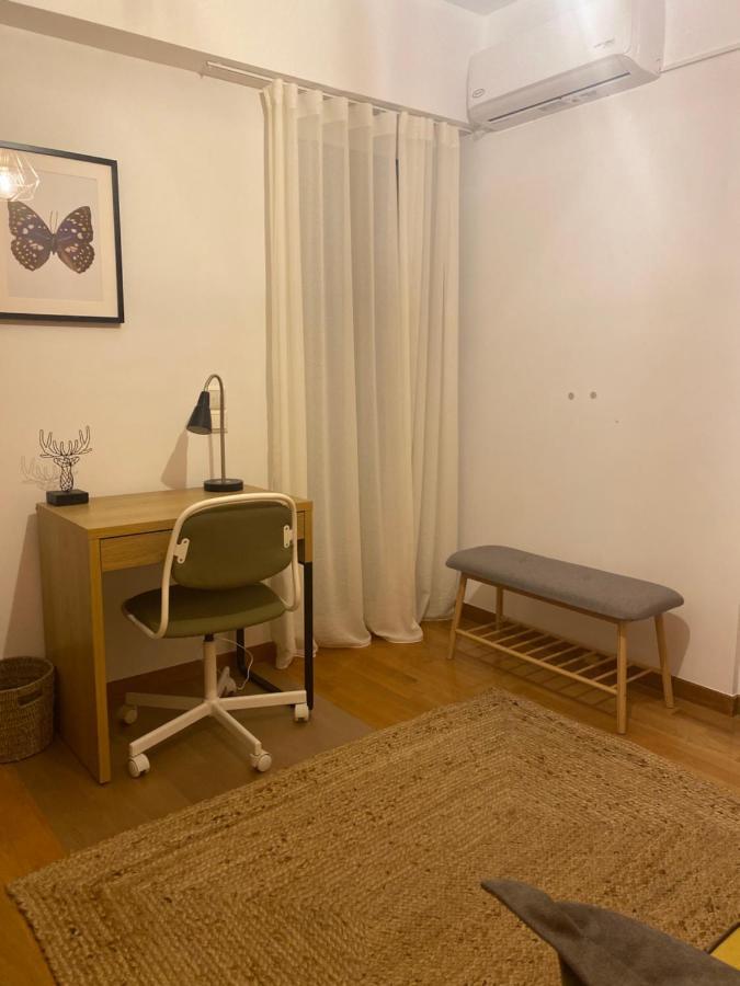Little John Luxury Apartment 피레아스 외부 사진
