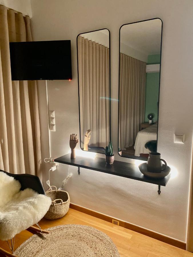 Little John Luxury Apartment 피레아스 외부 사진