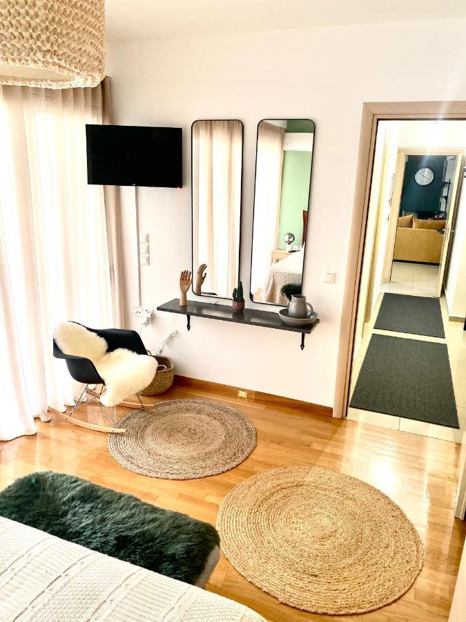 Little John Luxury Apartment 피레아스 외부 사진