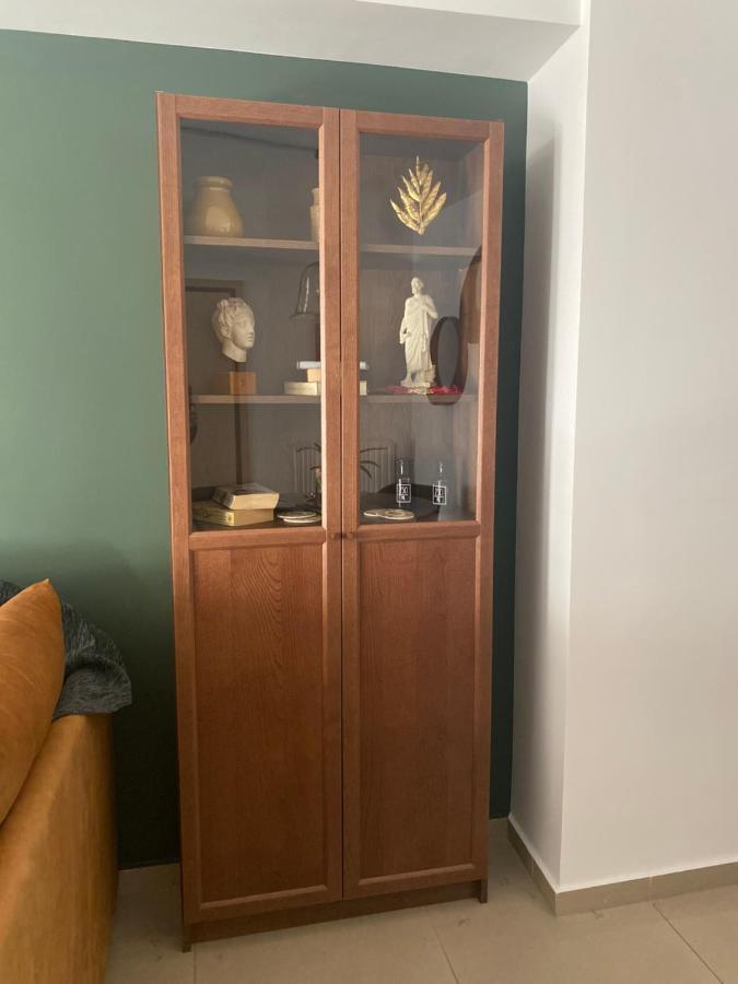 Little John Luxury Apartment 피레아스 외부 사진