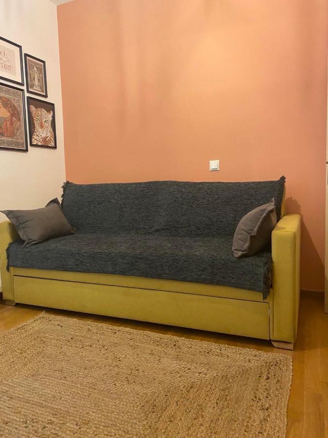 Little John Luxury Apartment 피레아스 외부 사진