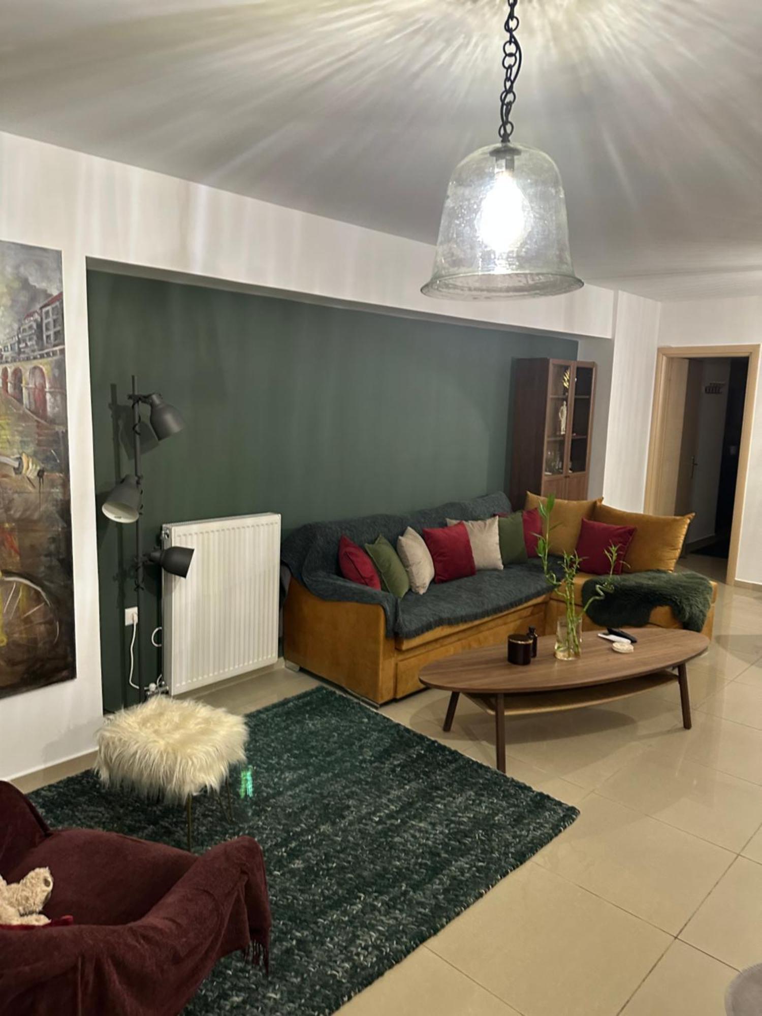 Little John Luxury Apartment 피레아스 외부 사진